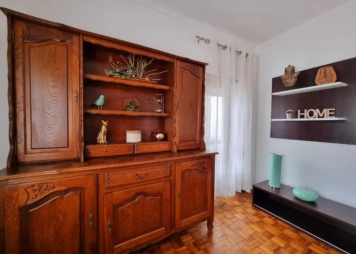 Modern & Cosy Apartment In Fundao Centre