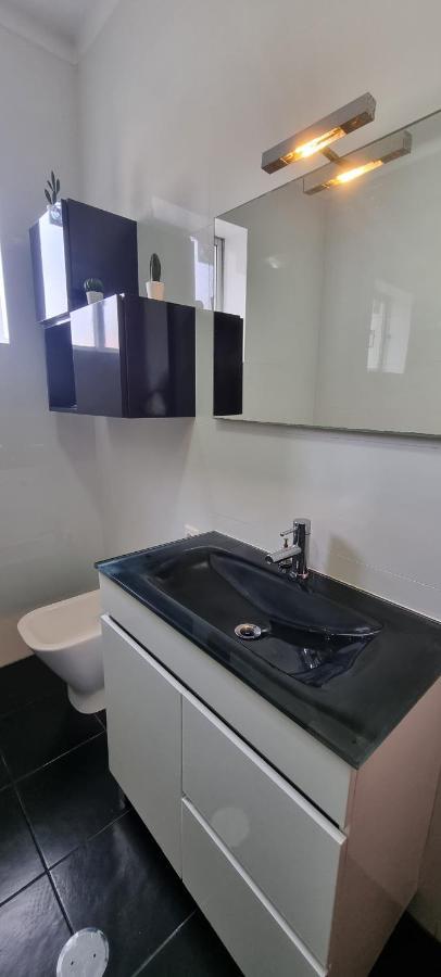 Modern & Cosy In Centre Apartment Fundao